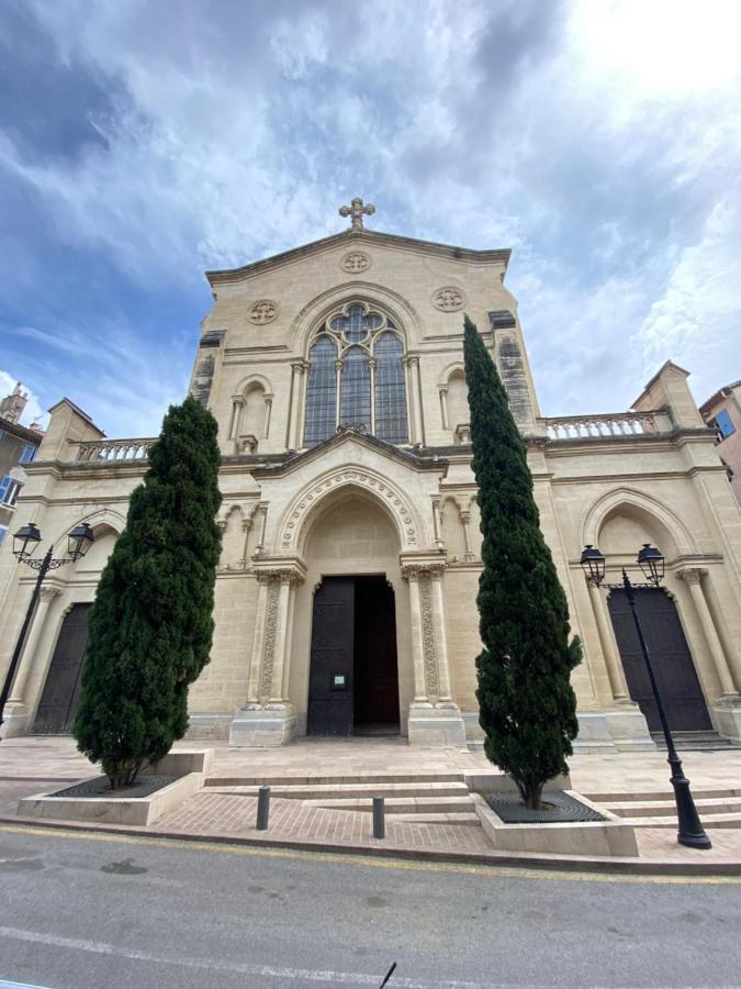 Appartement 50M2 Centre Marche Wifi Tribunal Draguignan Luaran gambar